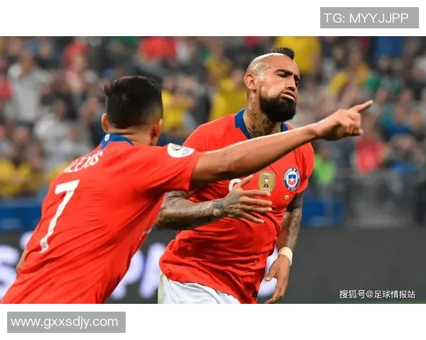 智利与巴拉圭世预赛激战在即谁将赢得关键三分